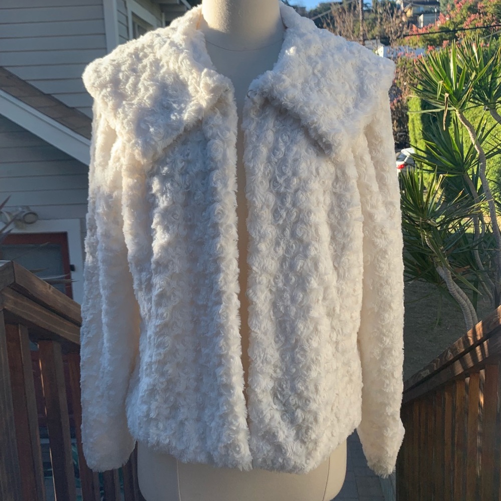 Faux Fur Cropped Jacket
